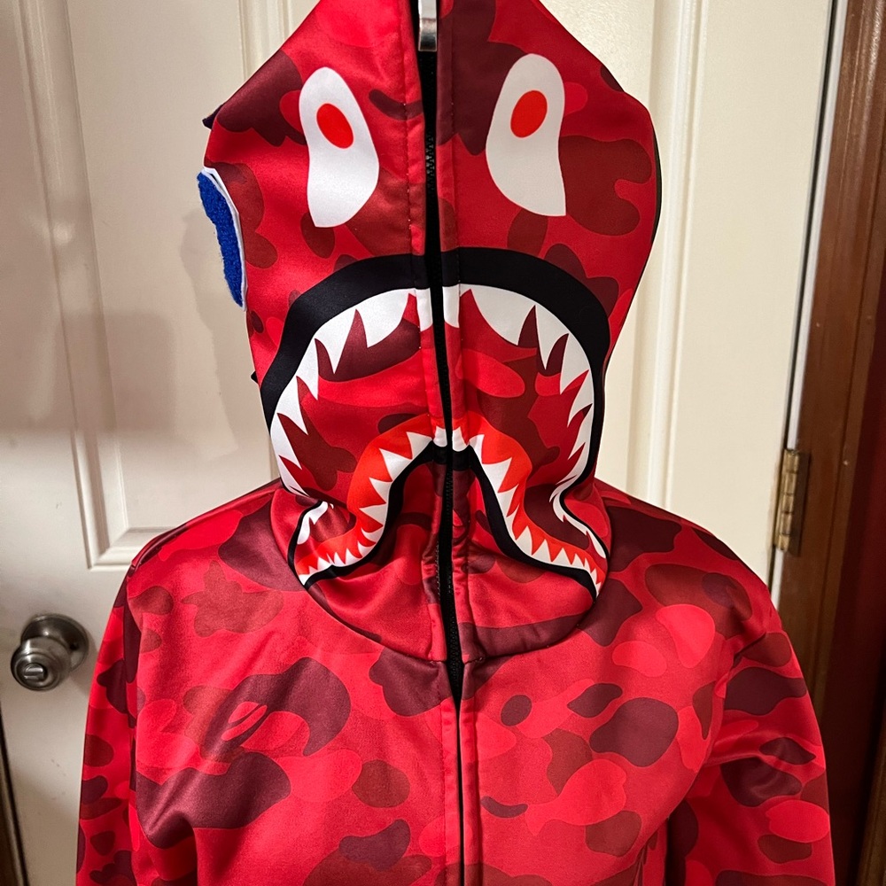 Red Camo Shark-Print Zip Hoodie